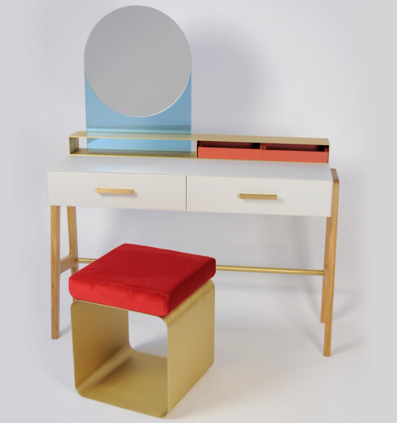 Sgabello Rosso con Base in Metallo