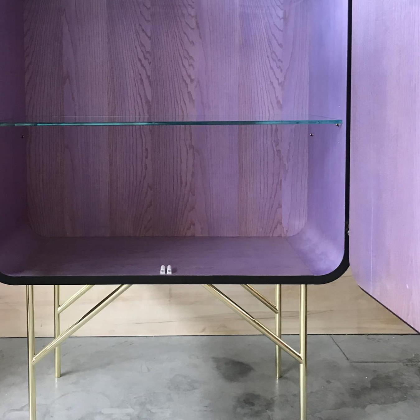Armadio Contemporaneo in Legno