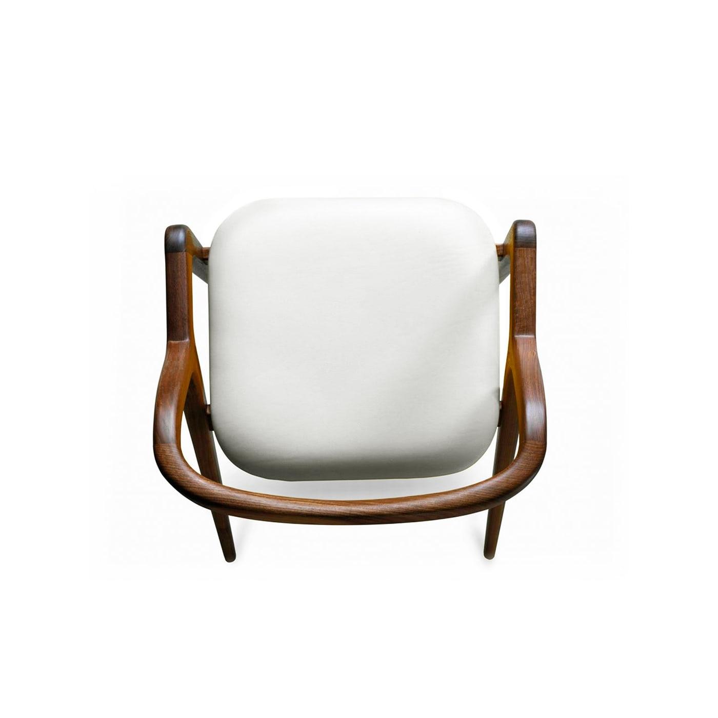 Sedia In Breve Noce Naturale | Rivestimento: Leather PANDORA 602
