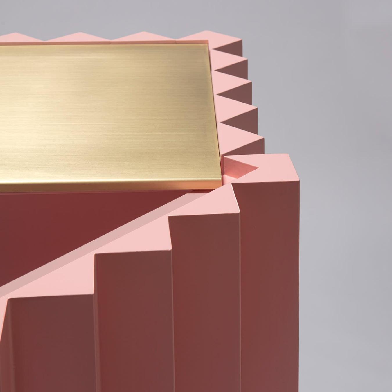 Credenza Elegante Rosa