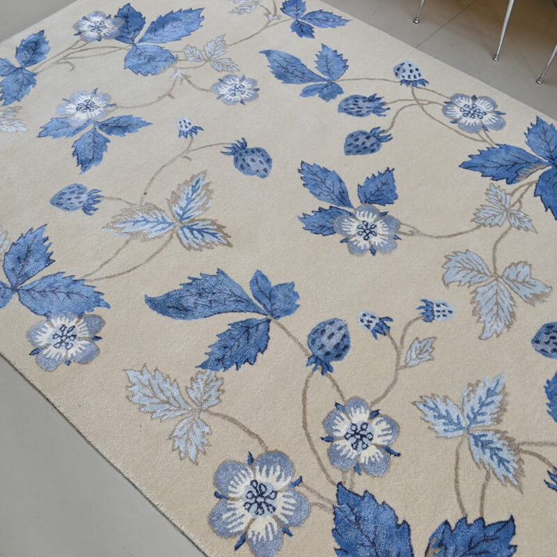 Tappeto Fragolina di Bosco Crema 38108 | Misura: 250 × 350 cm
