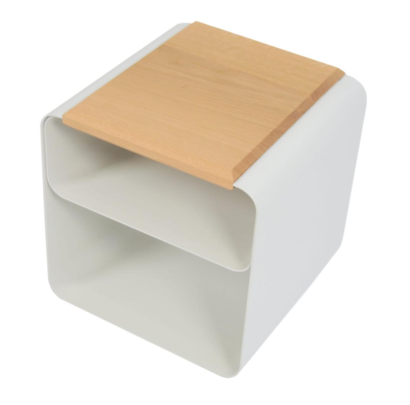 Sgabello Minimalista in Legno e Metallo