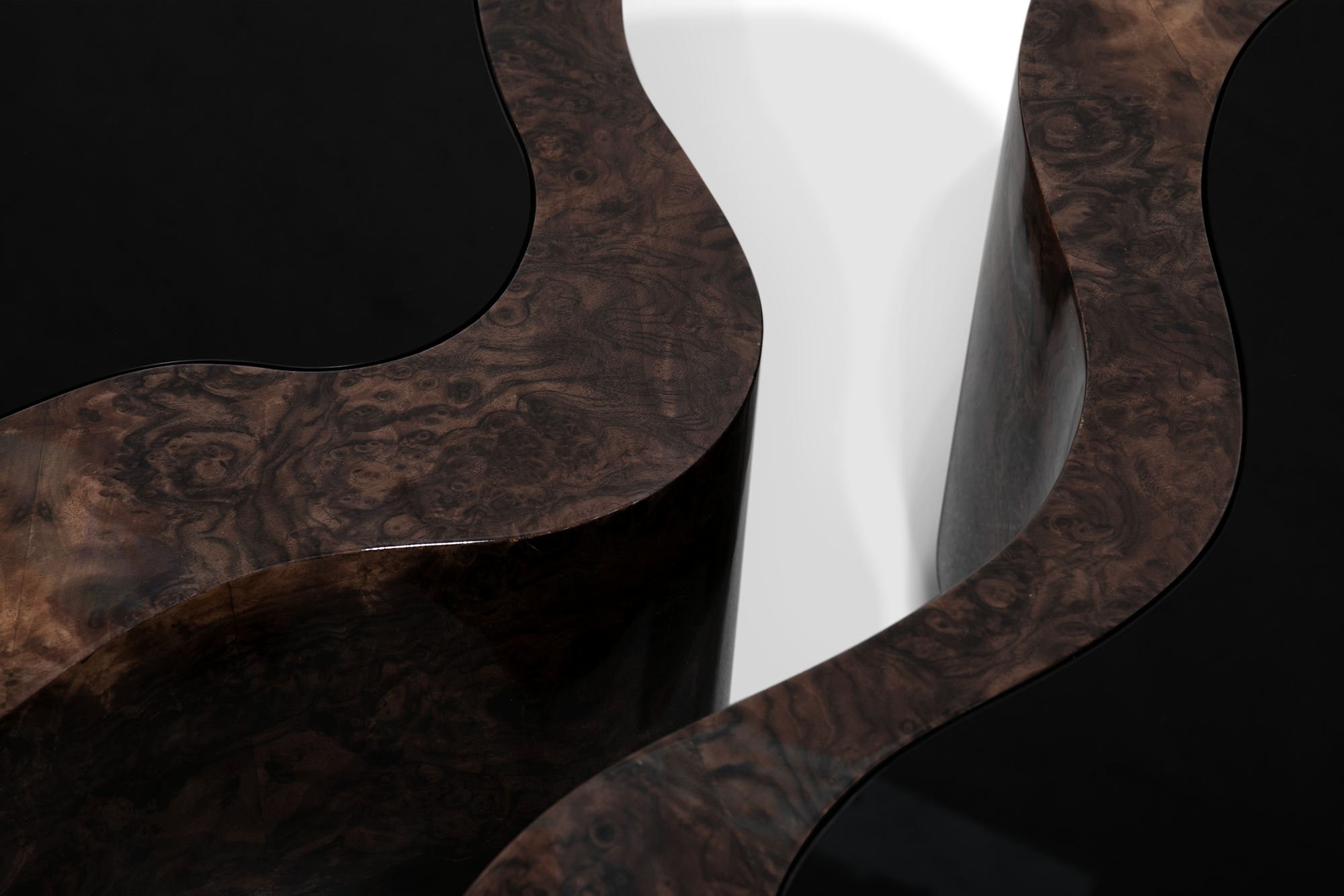 Set Tavolini da Caffè Crest in Noce